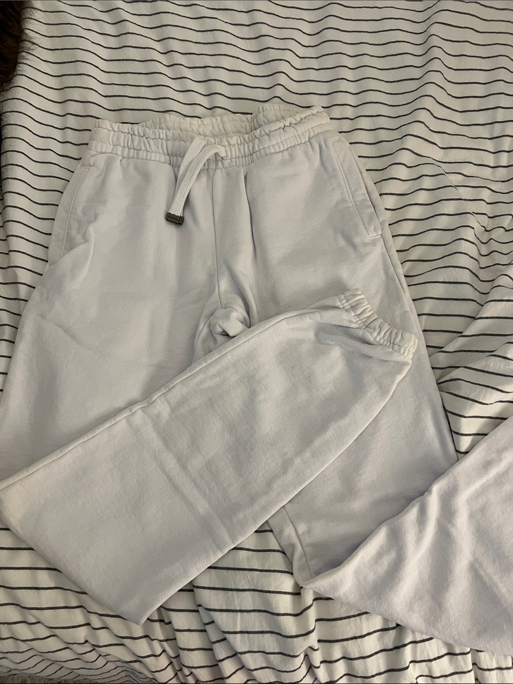 TALENTLESS White Drawstring Sweatpants